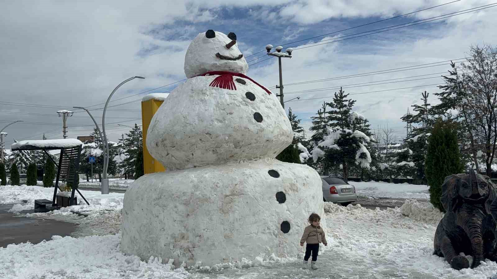 Bolu’nun 3 ilçesinde taşımalı eğitime kar engeli
