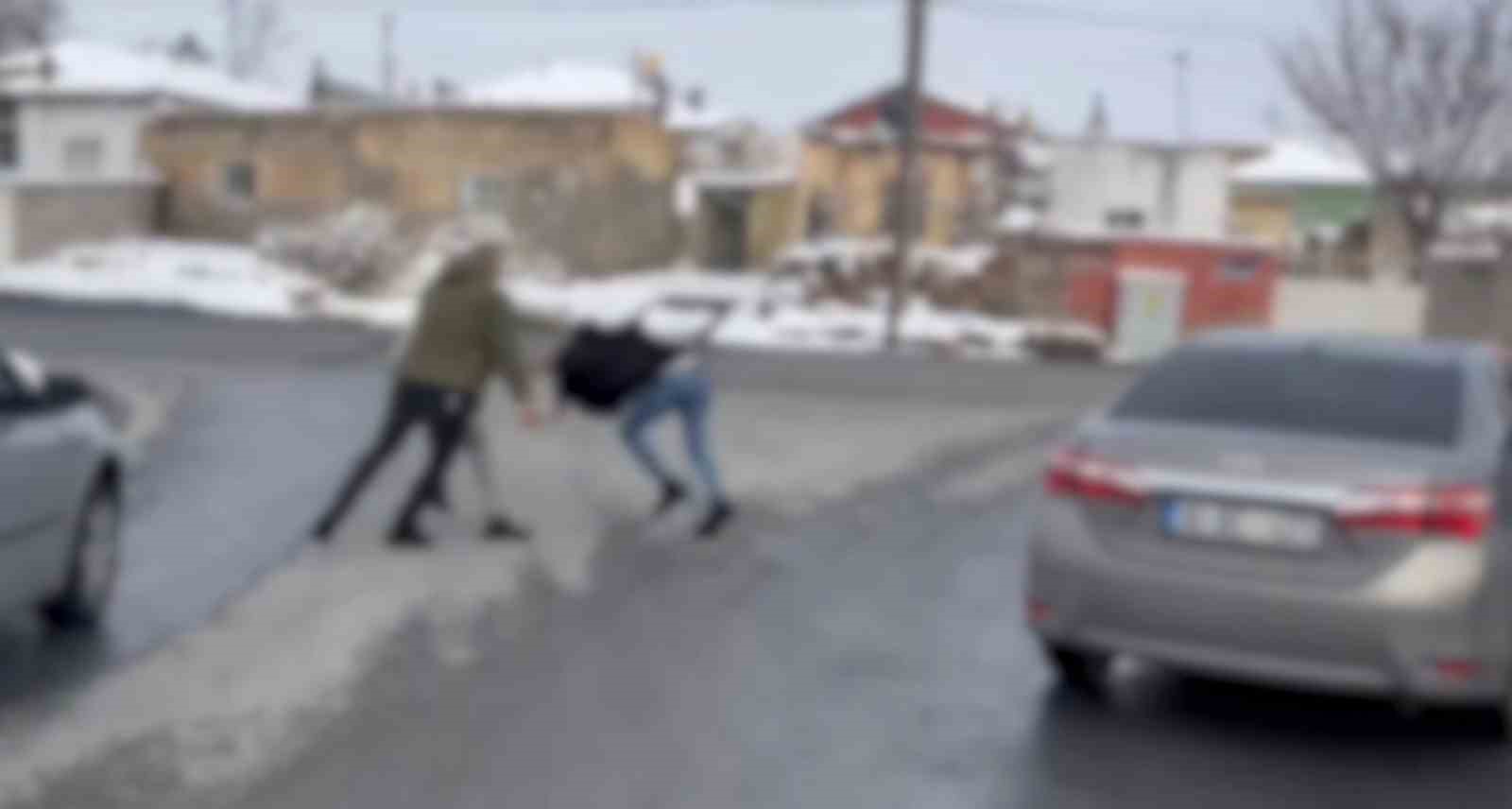 Kayseri’de eş zamanlı uyuşturucu operasyonu: 19 gözaltı