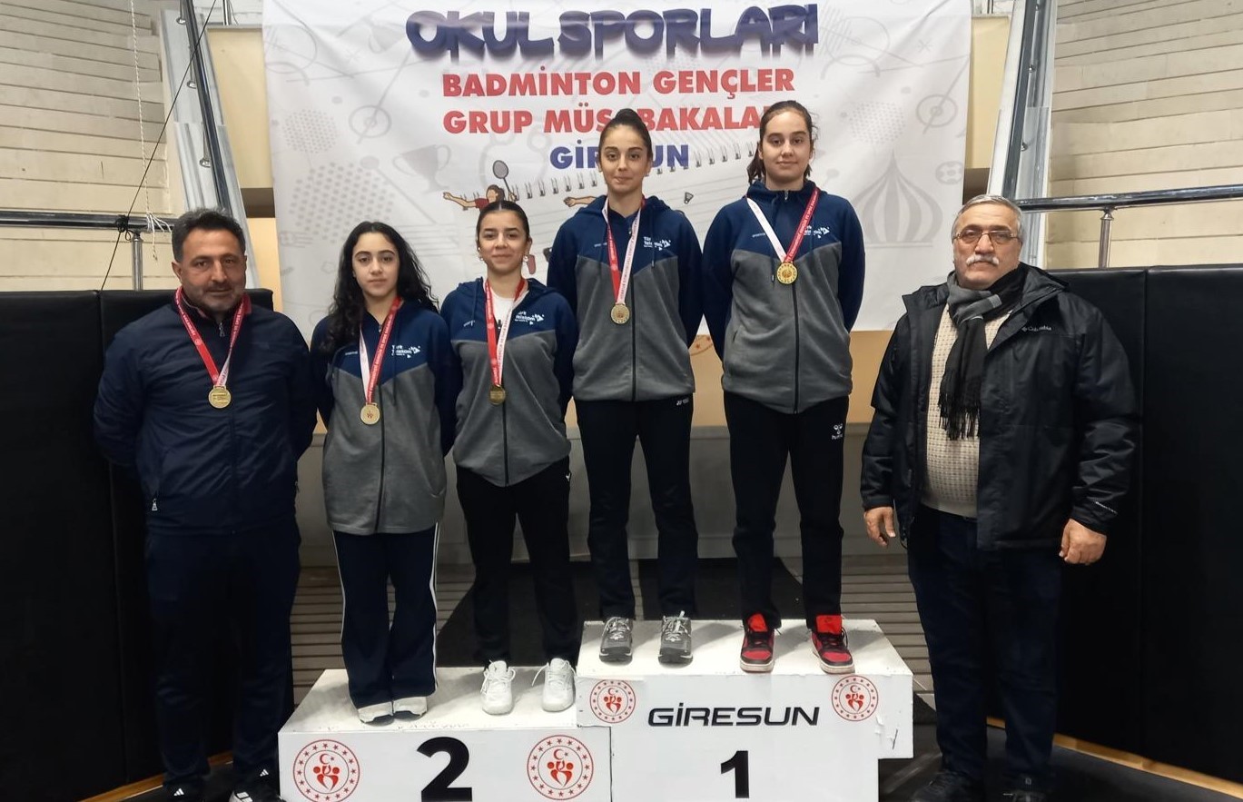 Liseli sporcular Giresun’dan şampiyon olarak döndüler
