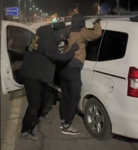 Bitlis merkezli uyuşturucu operasyonu
