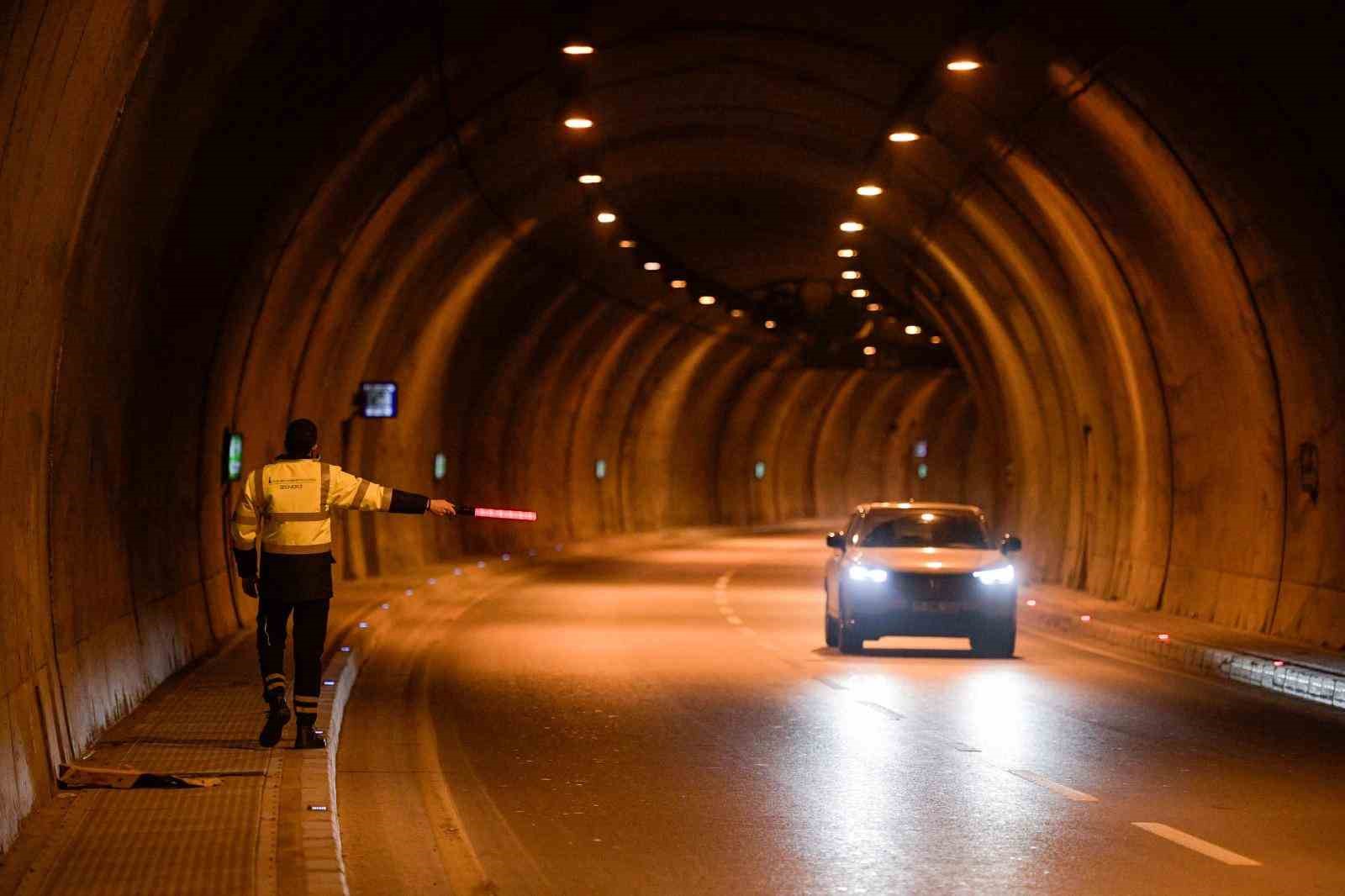 Büyükşehir’den Konak Tüneli’nde kesintisiz denetim