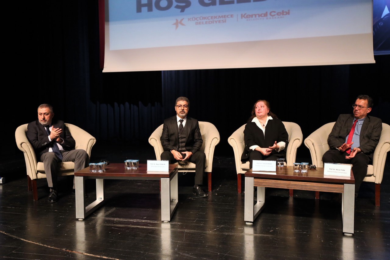 Küçükçekmece’de 6 Şubat depremlerinin yıl dönümünde ‘Afet Bilinçlendirme Paneli’ düzenlendi