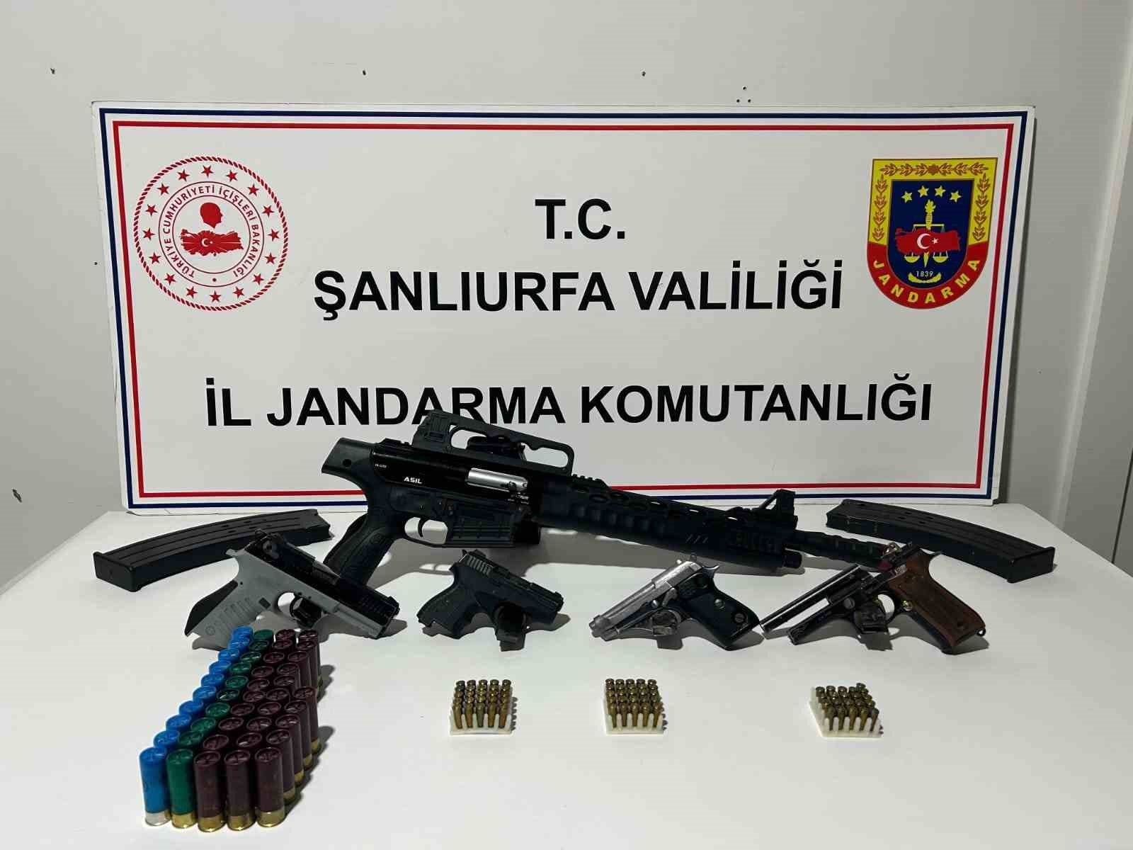 Şanlıurfa’da silah kaçakçılığı operasyonu: 3 gözaltı
