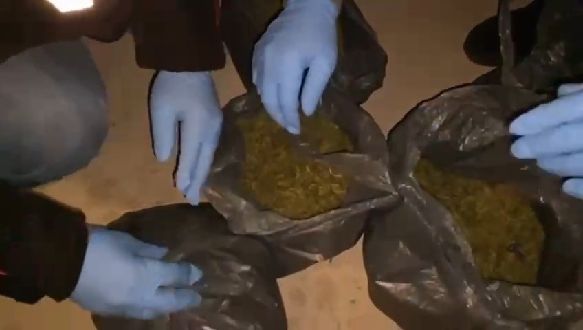 Samsun&rsquo;da 3,5 kilo esrarla yakalanan şahıs g&ouml;zaltına alındı
