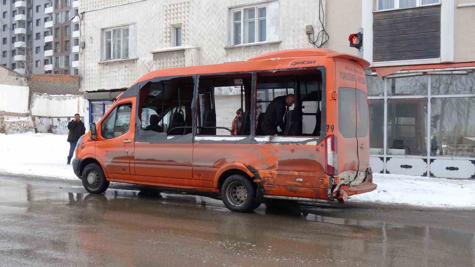 Erzurum’da trafik kazası; 4 yaralı
