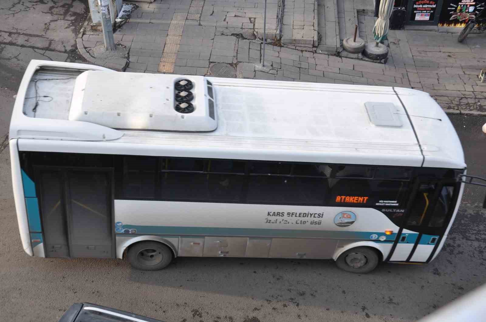 Kars’ta dolmuş ve taksi ücretleri el yakıyor