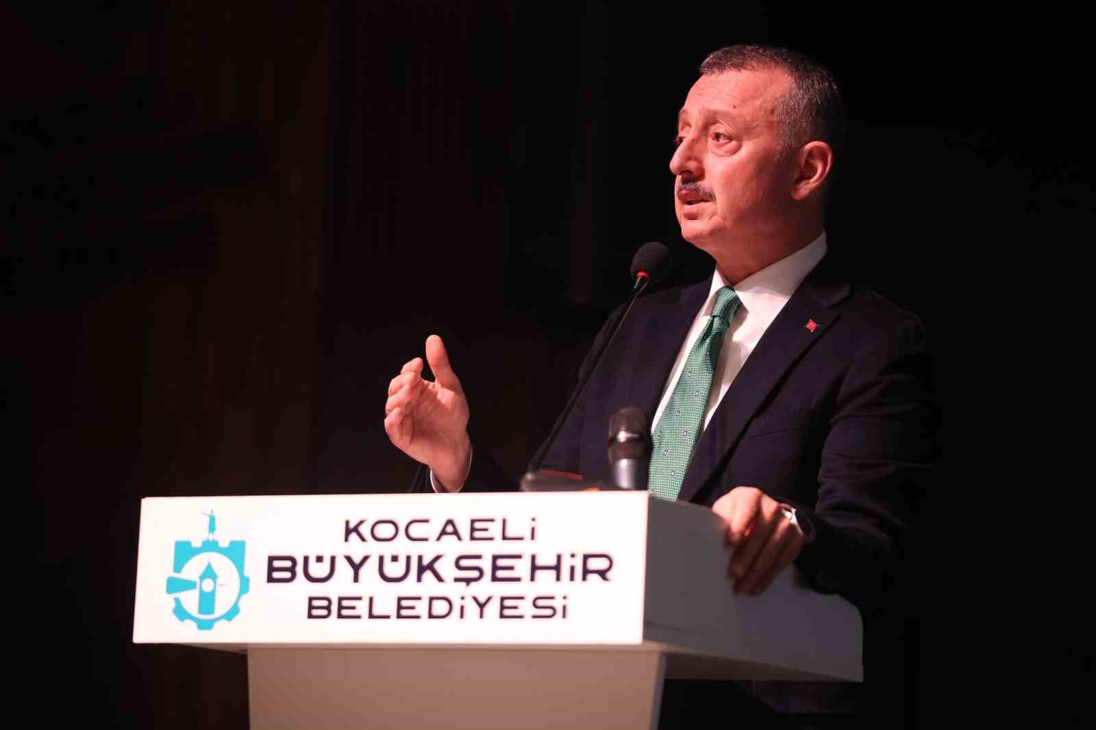 Başkan Büyükakın: "En büyük yatırımı gençlerimize yapıyoruz"