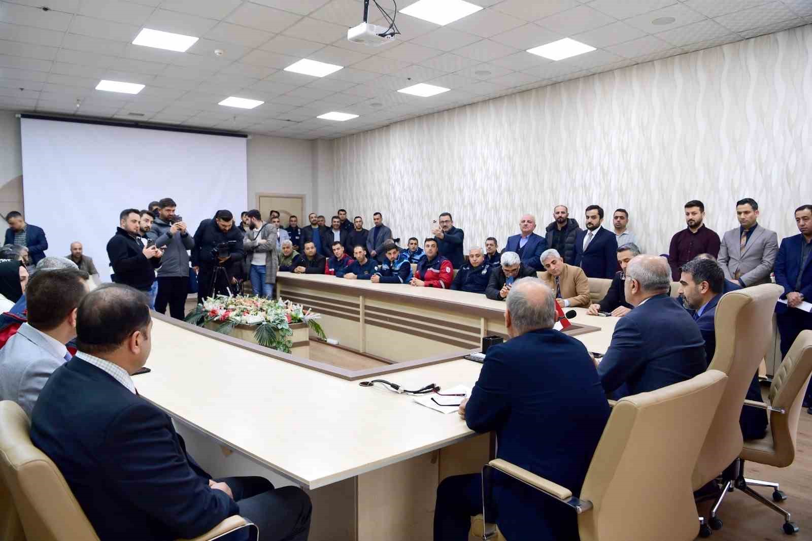 Malatya B&uuml;y&uuml;kşehir Belediyesi&rsquo;nde en d&uuml;ş&uuml;k maaş 46 bin TL oldu
