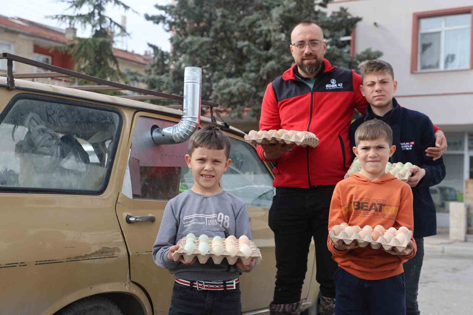 Bu tavuklar gerçekten ’geziyor’
