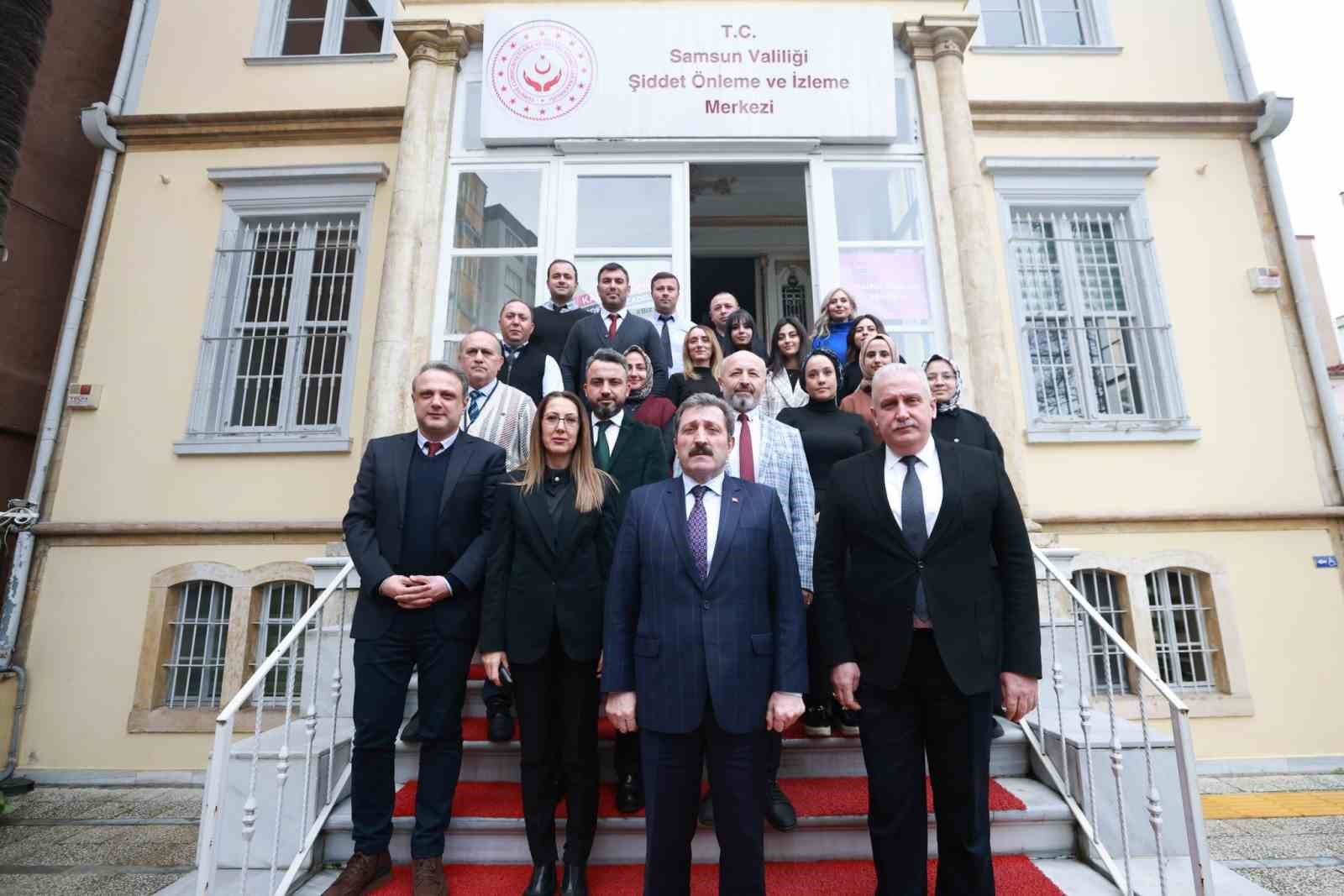 Vali Tavlı: &quot;ŞÖNİM, çok önemli bir görev ifa ediyor&quot;