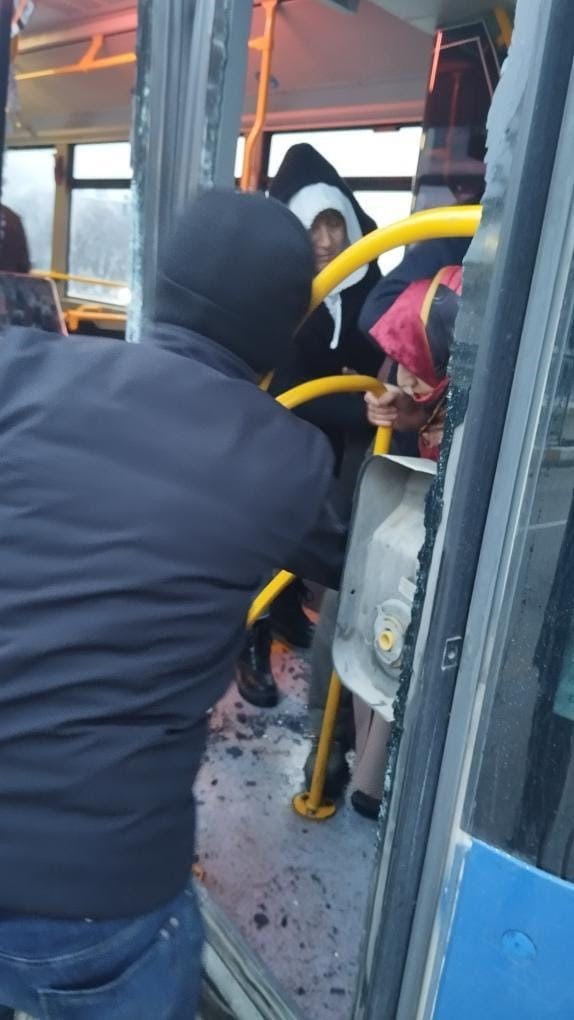 Elazığ’da gizli buzlanma kazalara yol açtı: 4 yaralı