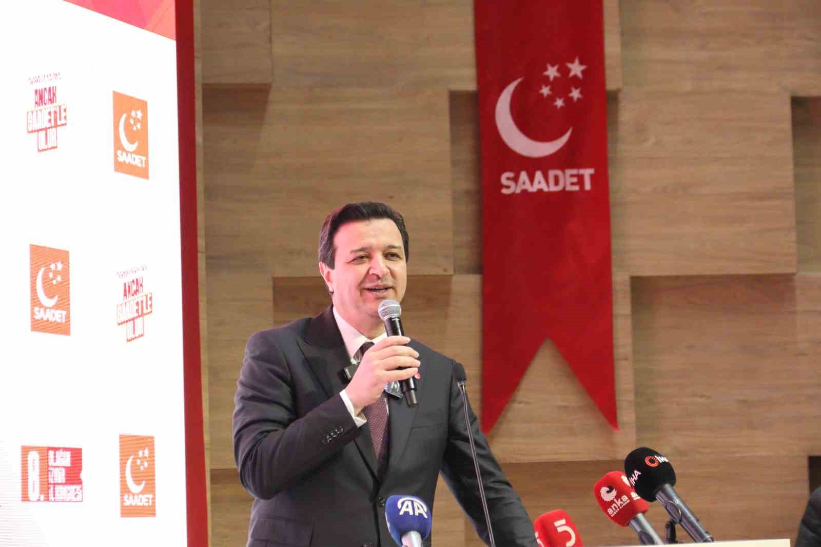 Saadet Partisi’nin 8. Olağan İzmir İl Kongresi gerçekleşti
