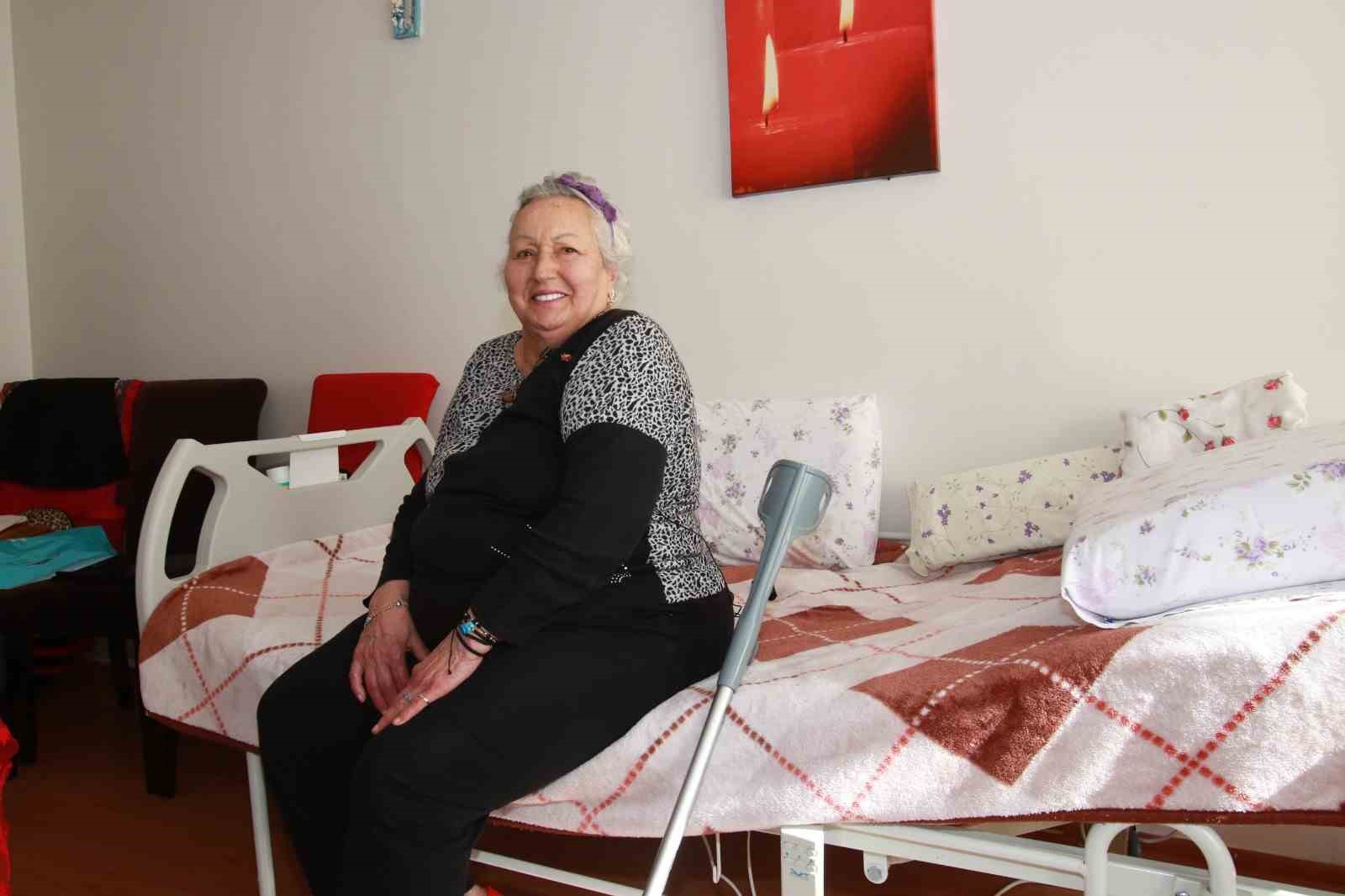 78 yaşındaki Hesna teyzenin hayatı kolaylaştırıldı