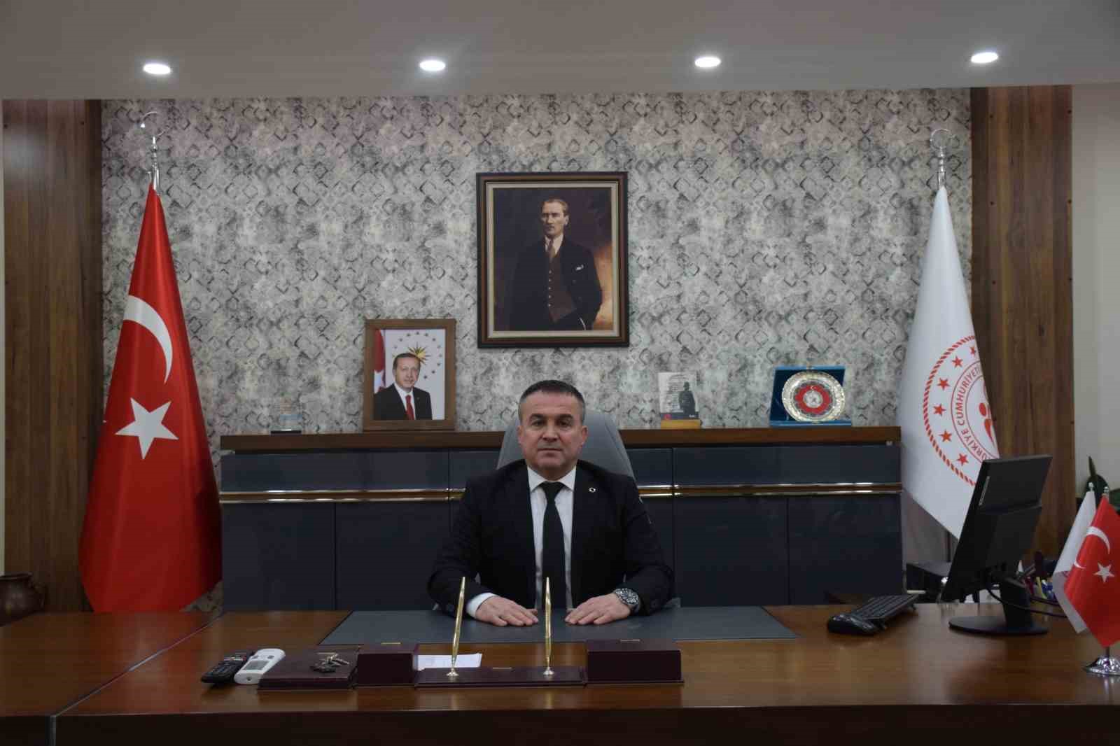 Yeni İl Müdürü Demir, göreve başladı