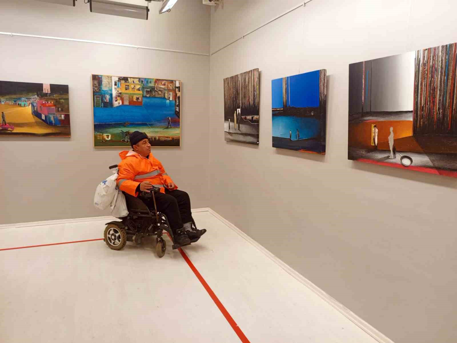 Ressam Bayar Sanko Sanat Galerisi&rsquo;nde sergi a&ccedil;tı
