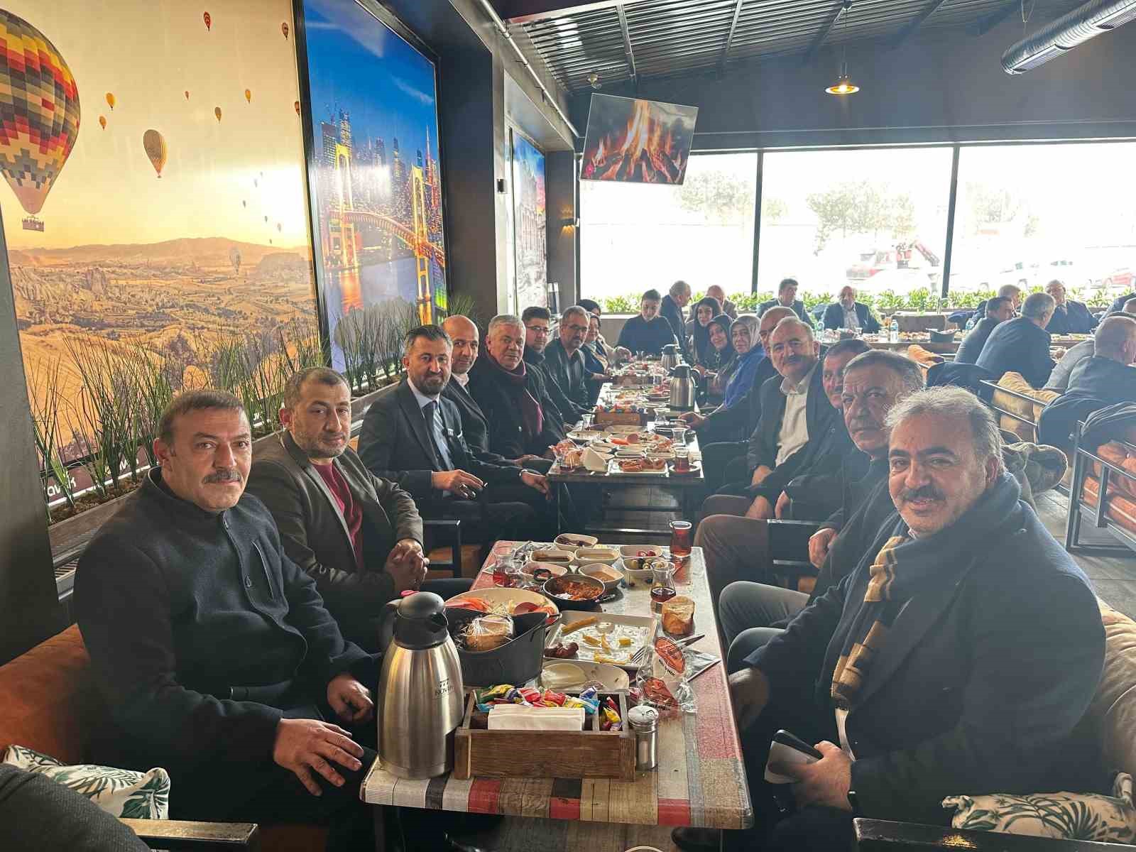 AK Parti Ağrı İl Başkanı Yıldız&rsquo;dan vefa buluşması

