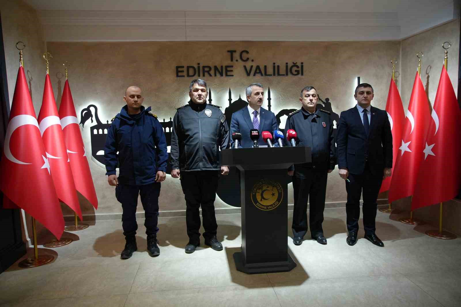 Edirne’de Avrupa’ya açılan sınır kapılarından Ocak ayında 878 bin 568 yolcu geçiş yaptı