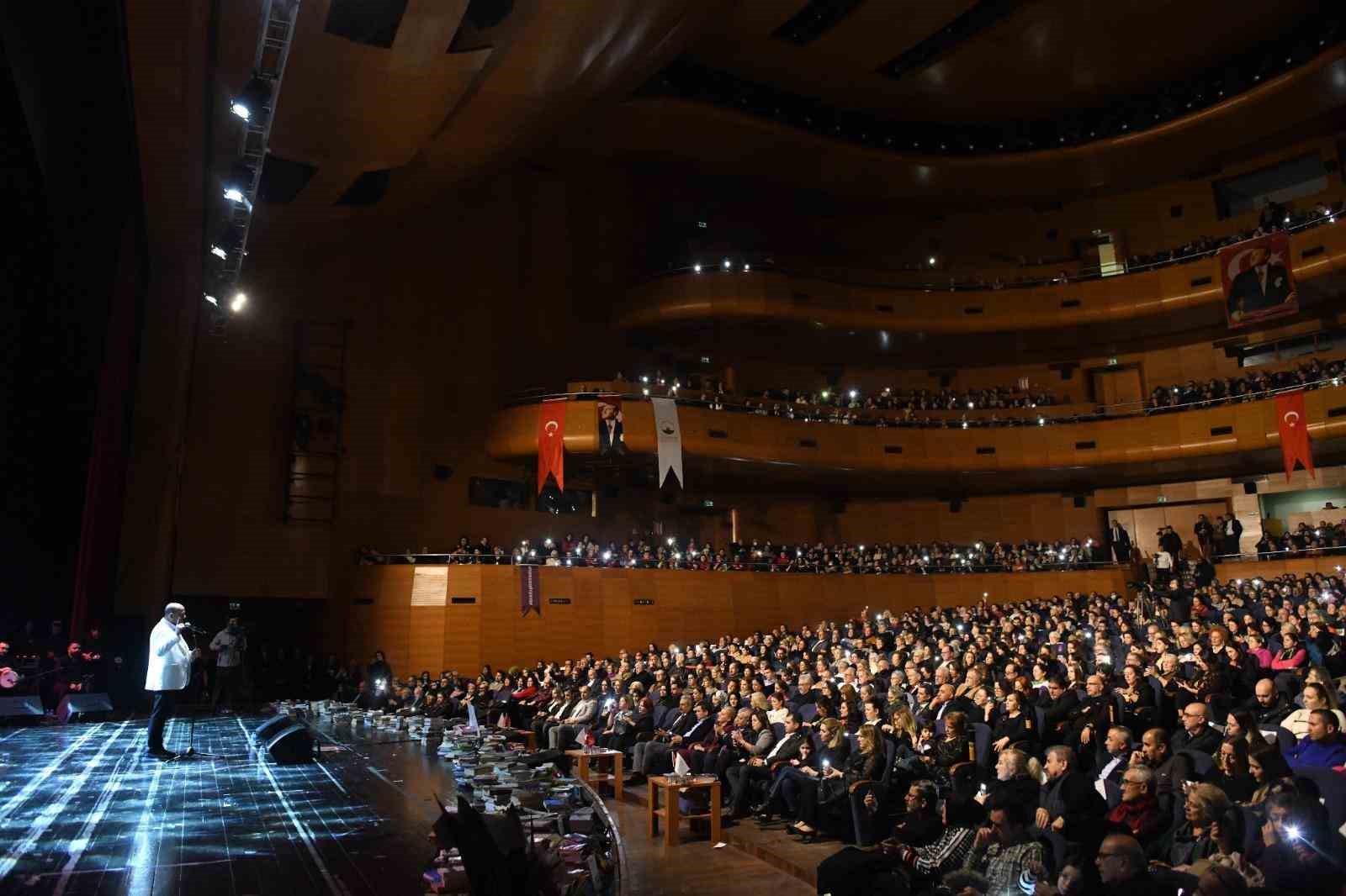 Antakya Medeniyetler Korosu’ndan duygu dolu konser
