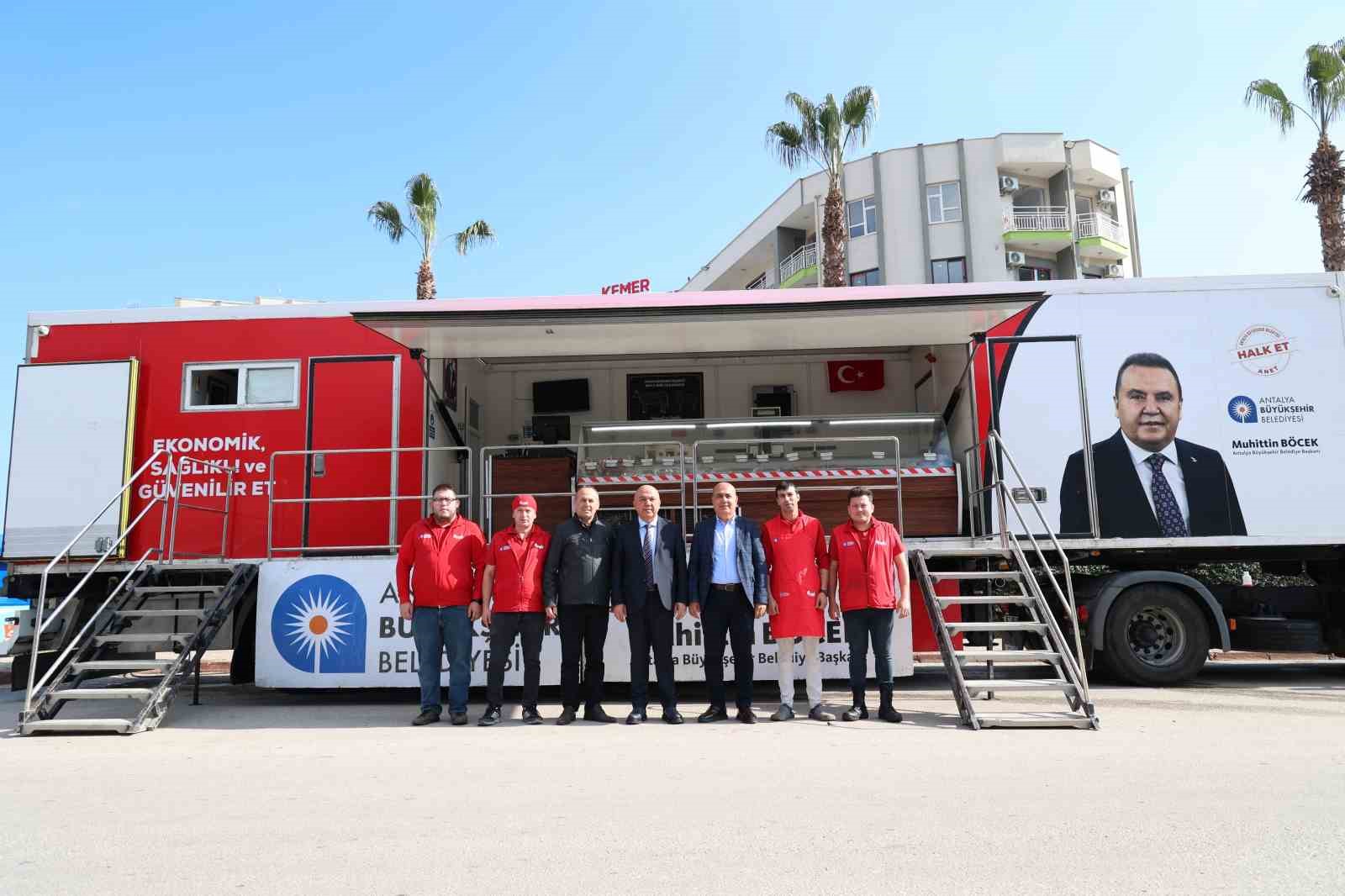 Mobil Halk Et yeni araçlarıyla hizmet ağını genişletiyor
