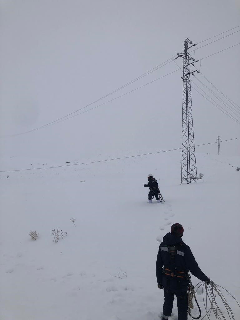 Aras Elektrik, Kars’ta yatırımlarına devam ediyor