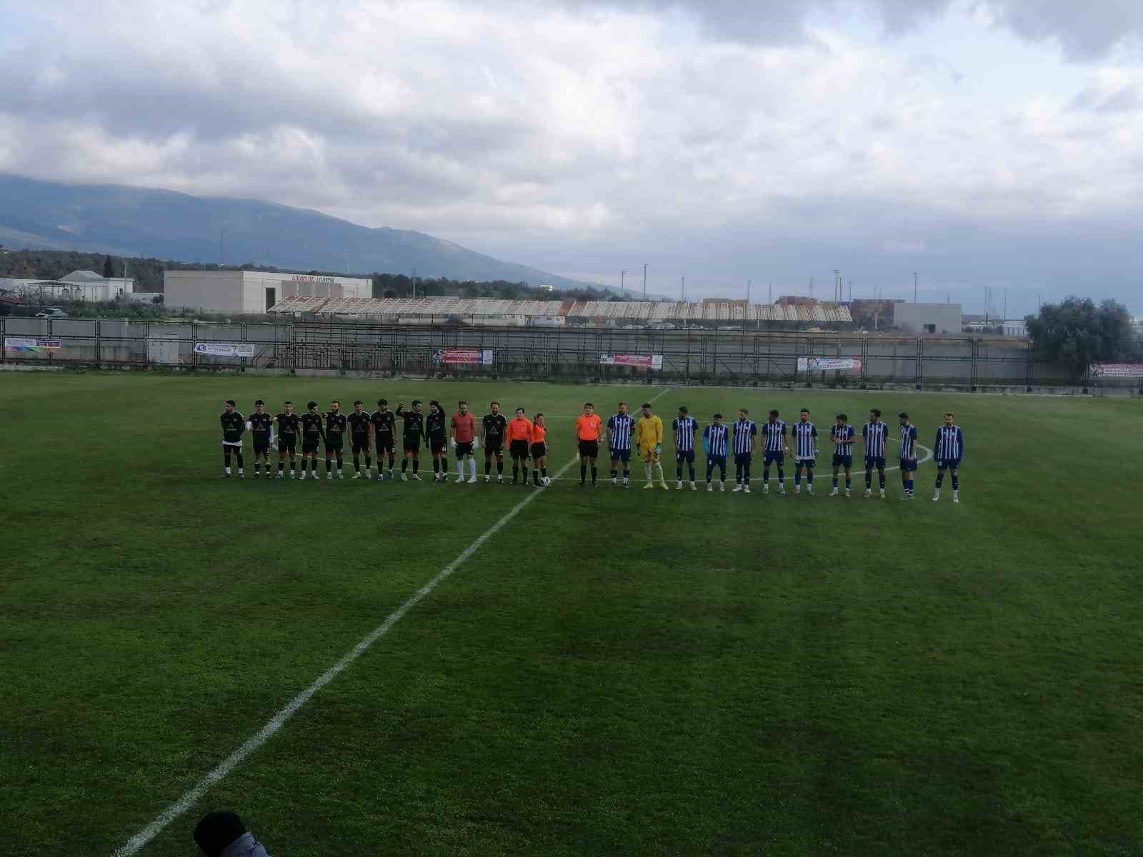 Aliağa Helvacı Spor, Ulucakspor’u 5-0 mağlup ederek liderliğini sürdürdü
