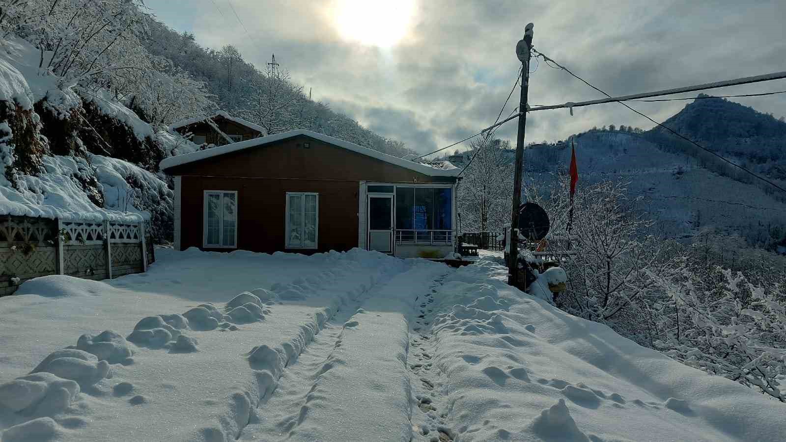 Ordu’da kar manzaraları kartpostallık görüntüler oluşturdu