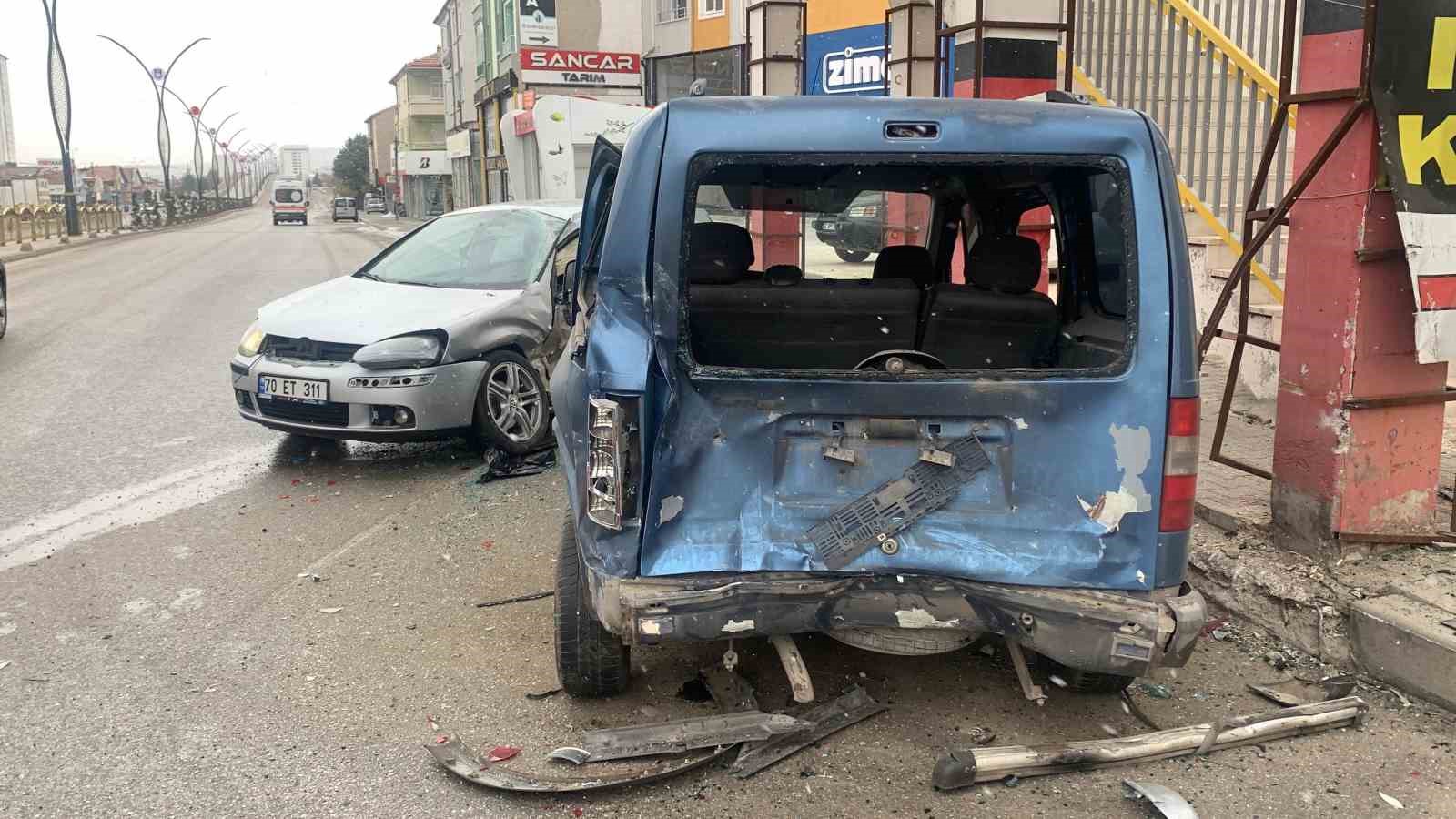 Karaman’da gizli buzlanma kazaya yol açtı: 1 yaralı