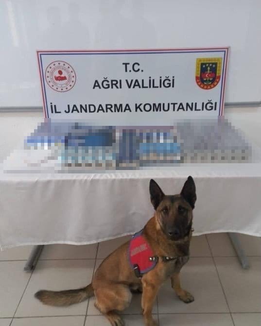 Ağrı&rsquo;da 6 bin 548 paket ka&ccedil;ak sigara ele ge&ccedil;irildi
