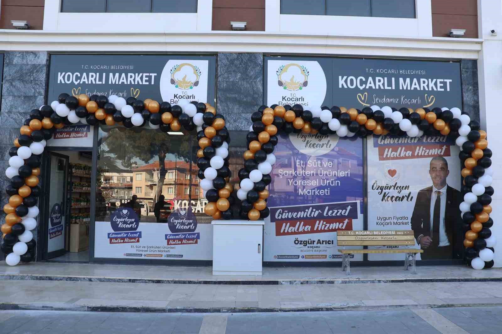 Koçarlı Market ilk günden yoğun ilgi gördü
