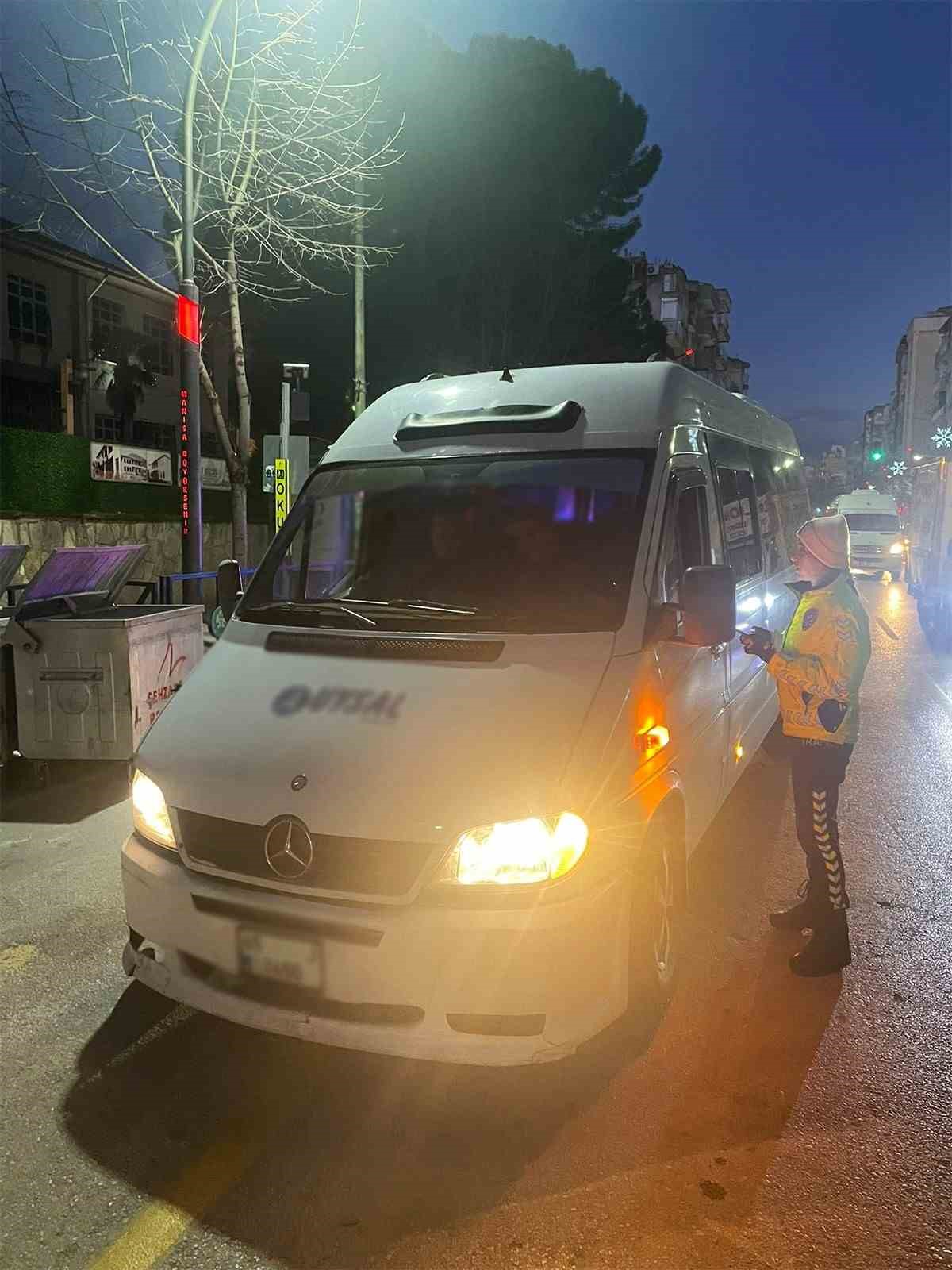 Manisa’da 14 okul servisine idari para cezası kesildi