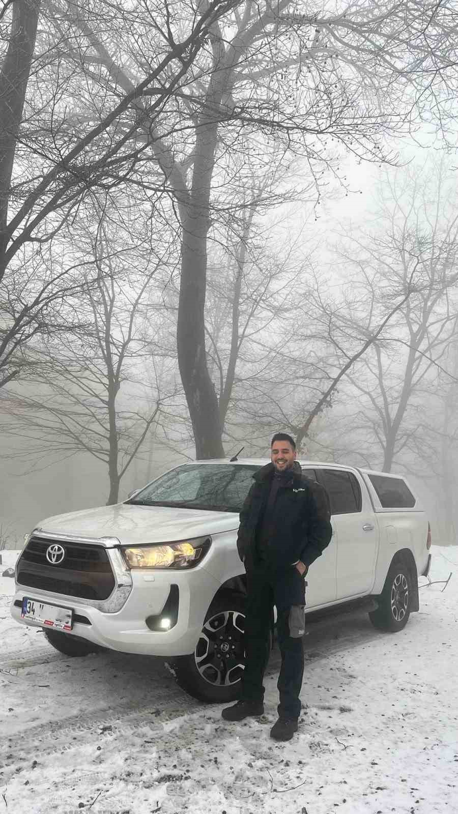 Karadağ beyaza büründü, doğa harikası manzaralar oluştu