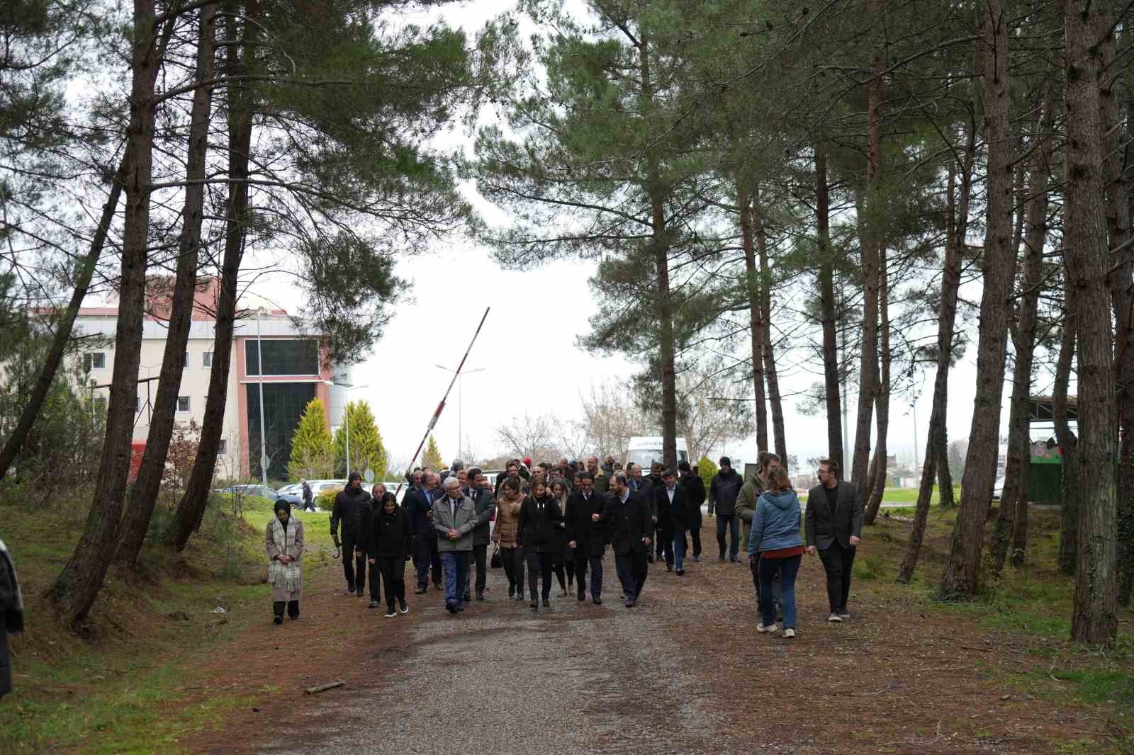 Bilim adamlarından &lsquo;Sigara Bırakma G&uuml;n&uuml;&rsquo; y&uuml;r&uuml;y&uuml;ş&uuml;
