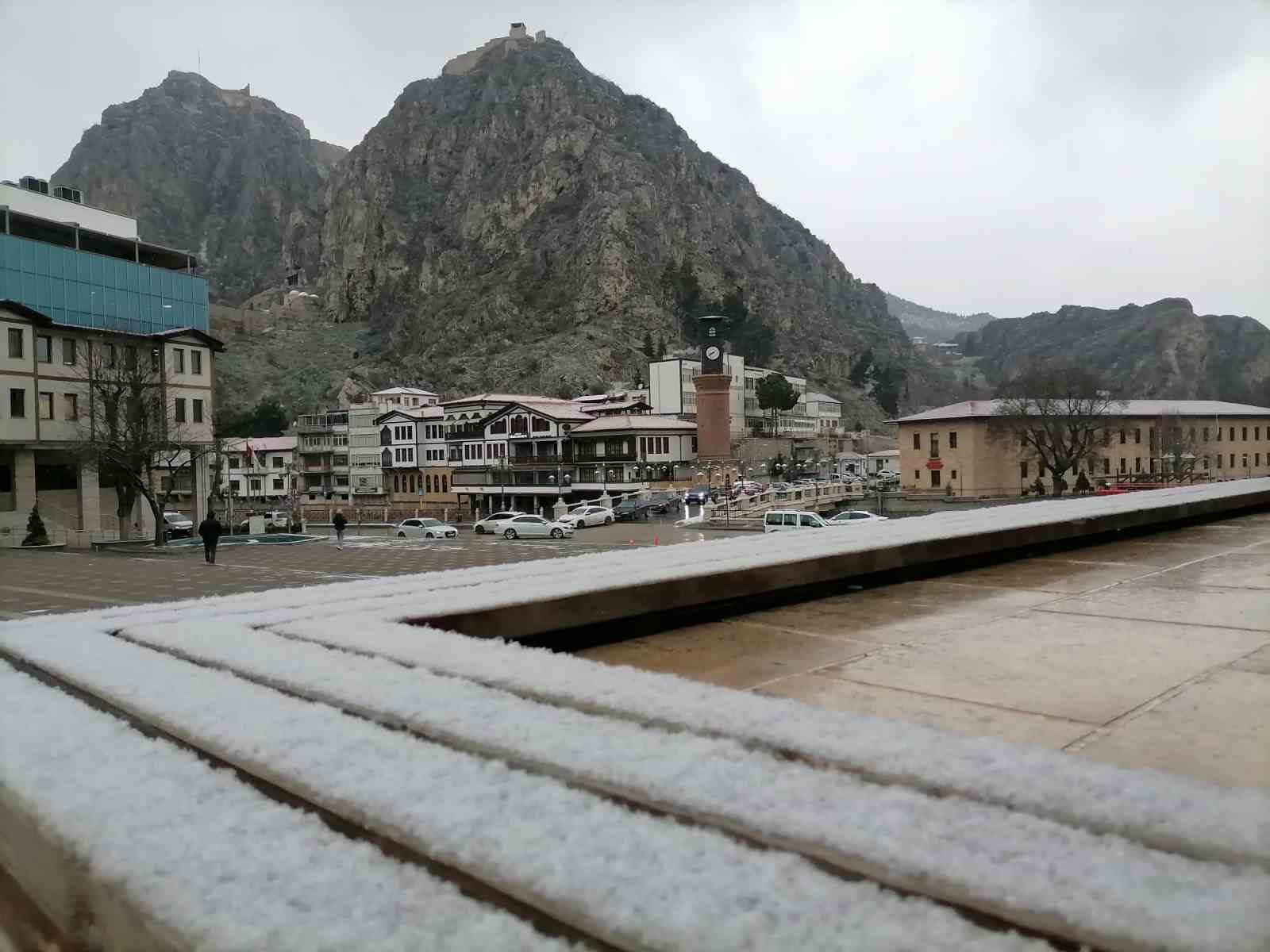 Amasya için kuvvetli kar yağışı uyarısı