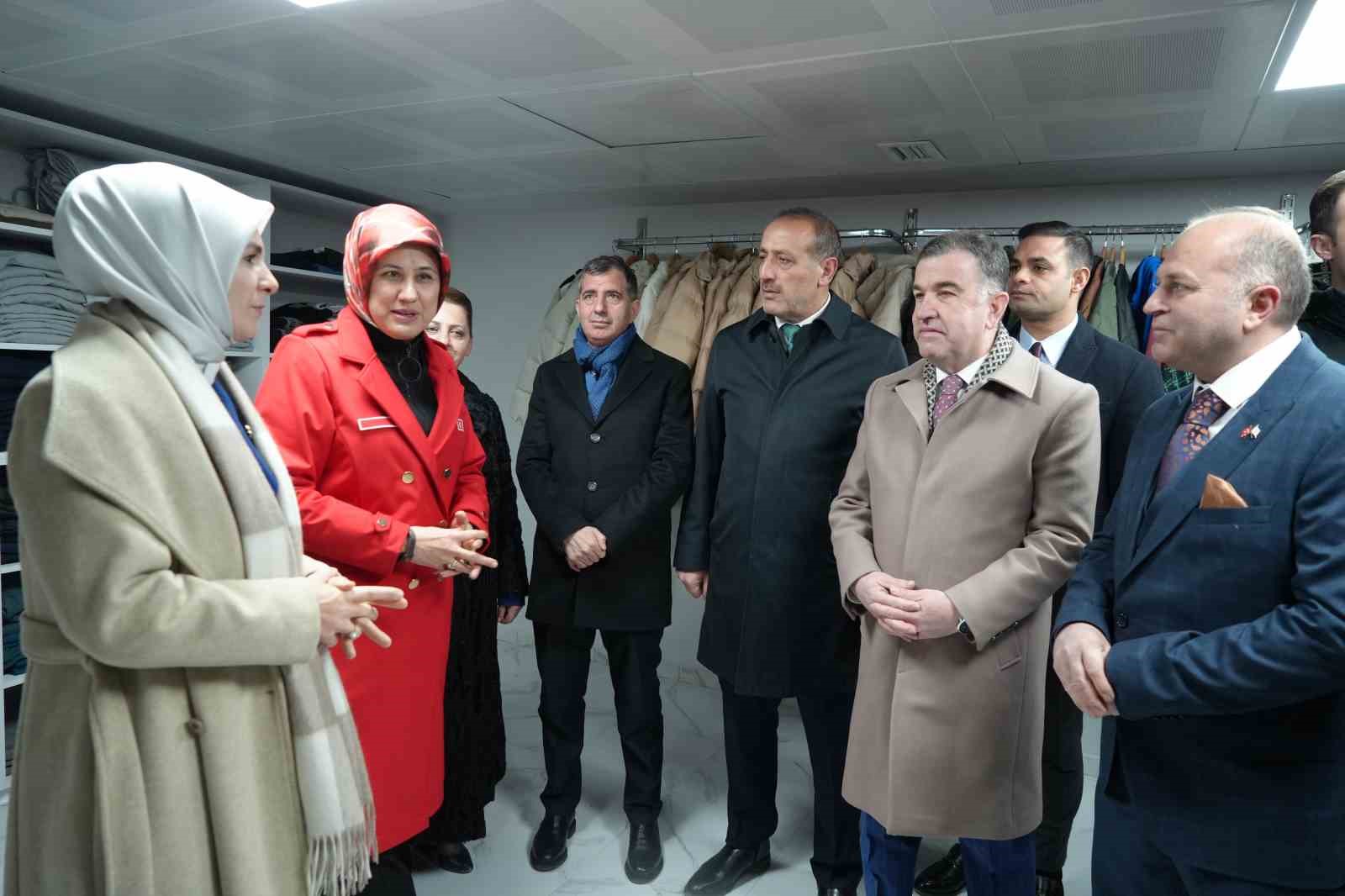 Bakan G&ouml;ktaş: "23 yıl boyunca Bayburt&rsquo;a &ccedil;ok &ouml;nemli hizmetler sunarak 30.8 milyar liralık yatırım ger&ccedil;ekleştirdik"
