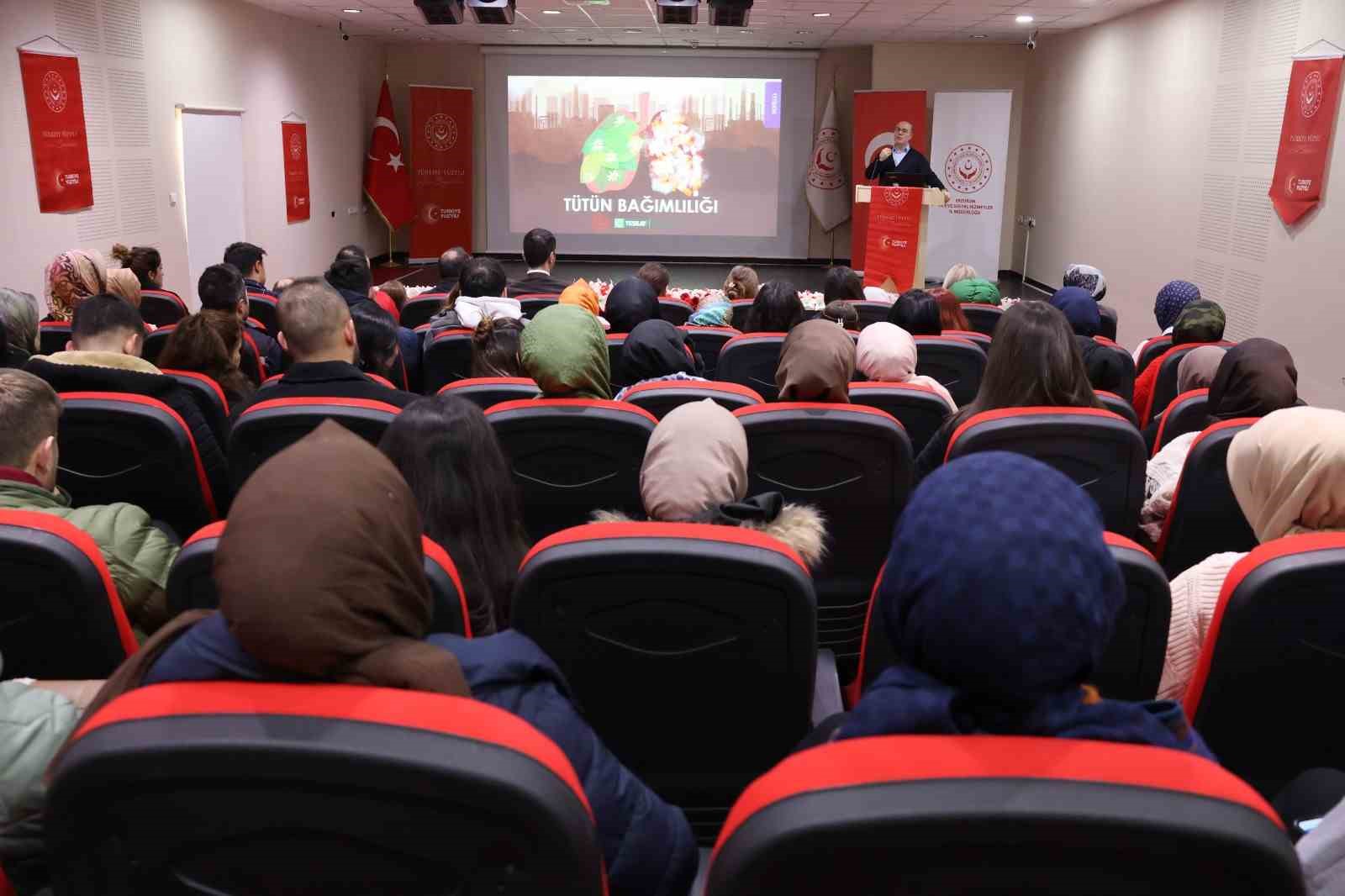 ‘Aile Söyleşileri’ programında ailenin önemi vurgulandı