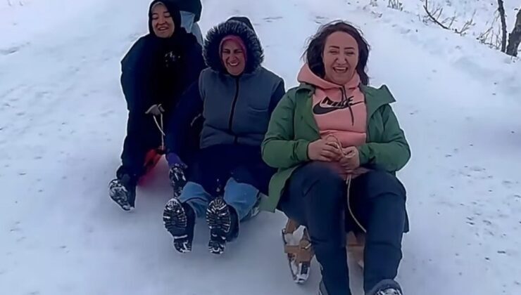 Bilecik&rsquo;te Kızak Festivali renkli g&ouml;r&uuml;nt&uuml;lere sahne oldu
