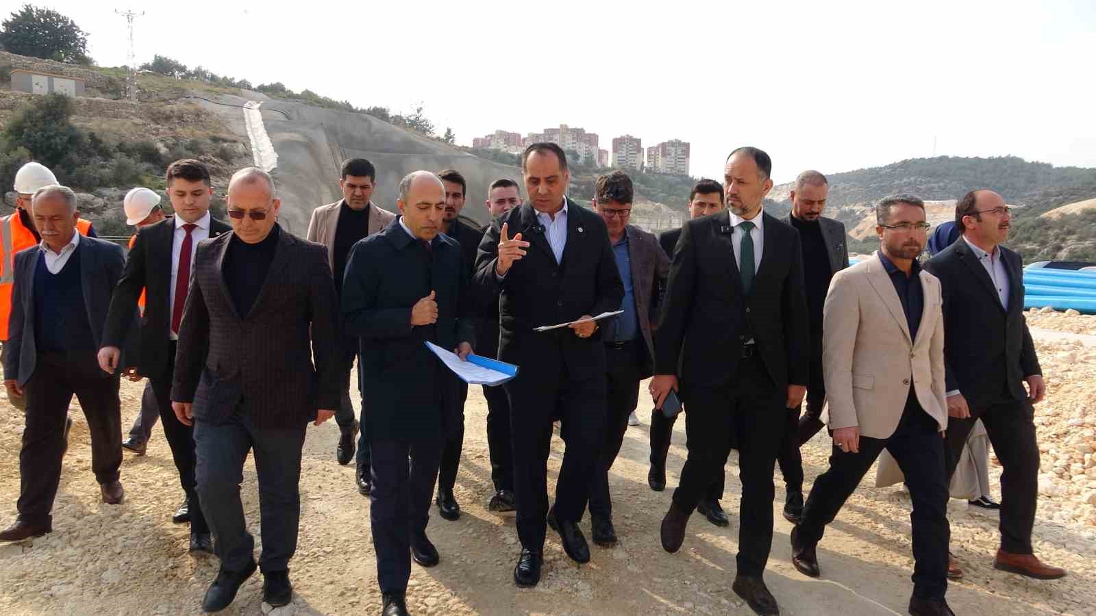 Çeşmeli-Erdemli-Silifke-Taşucu Otoyol Projesi’nde yüzde 27’lik kısım tamamlandı