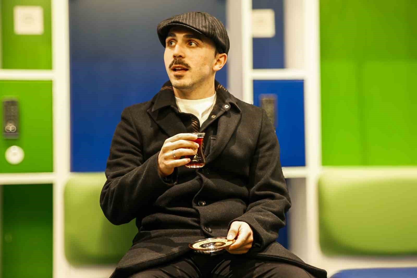 Abdülkadir Ömür transferinde kasket detayı