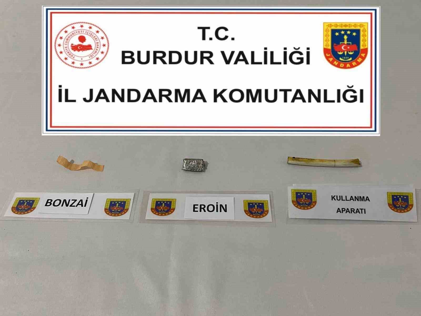 Burdur&rsquo;da ka&ccedil;ak&ccedil;ılık ve uyuşturucu operasyonları: 2 tutuklama
