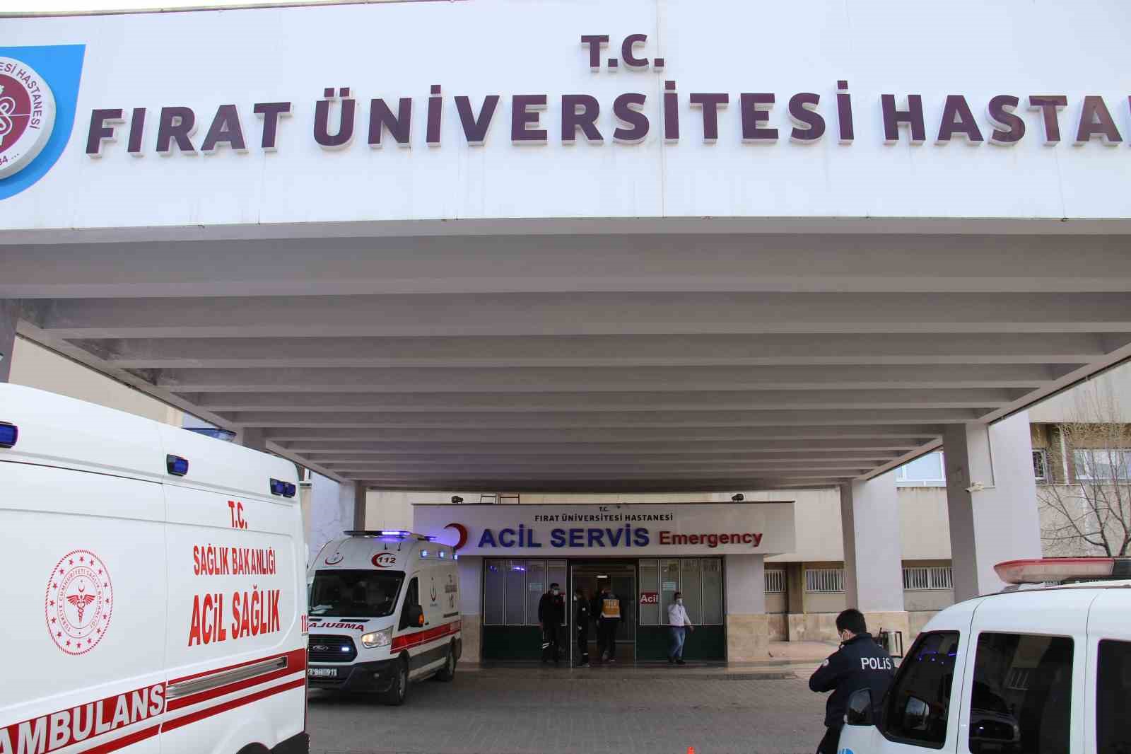 Tunceli&rsquo;de &uuml;niversite &ouml;ğrencisi yurdun 5&rsquo;inci katından atladı
