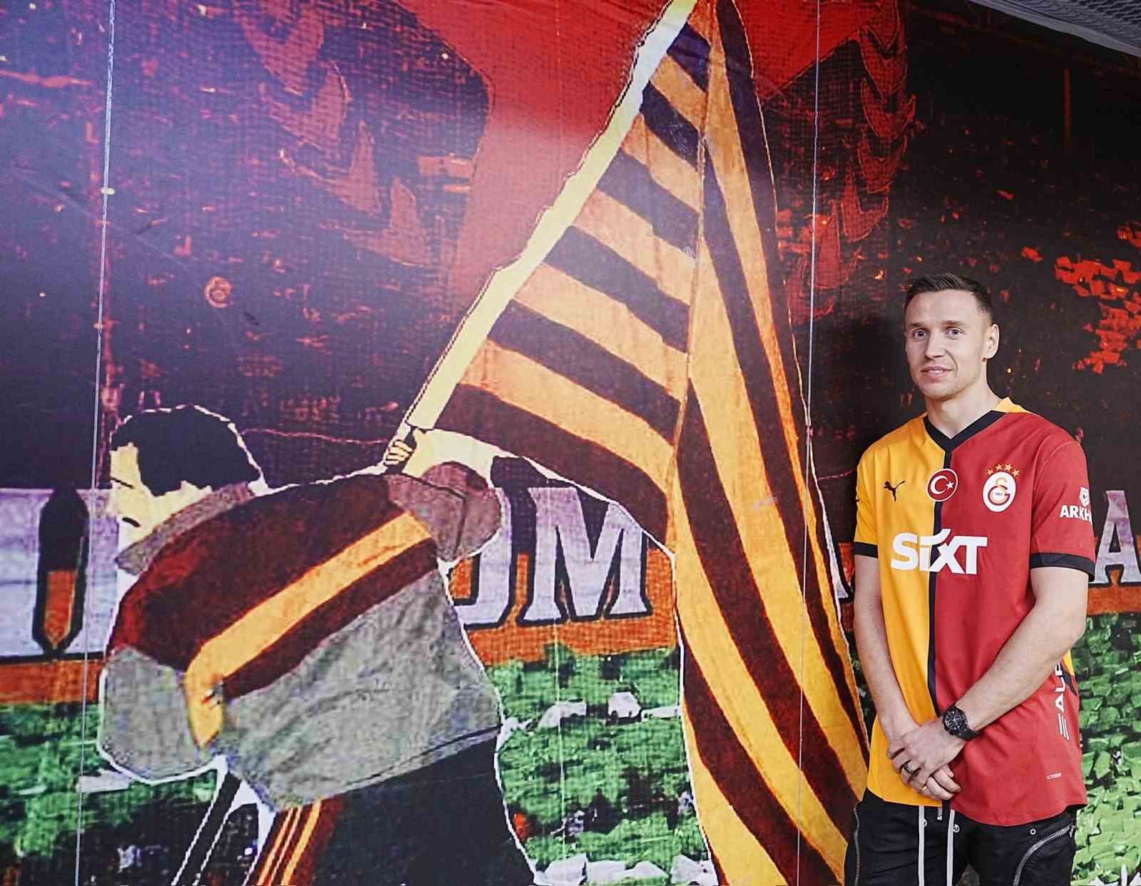 Frankowski: "Bu büyük aileye katıldığım için gerçekten mutluyum"