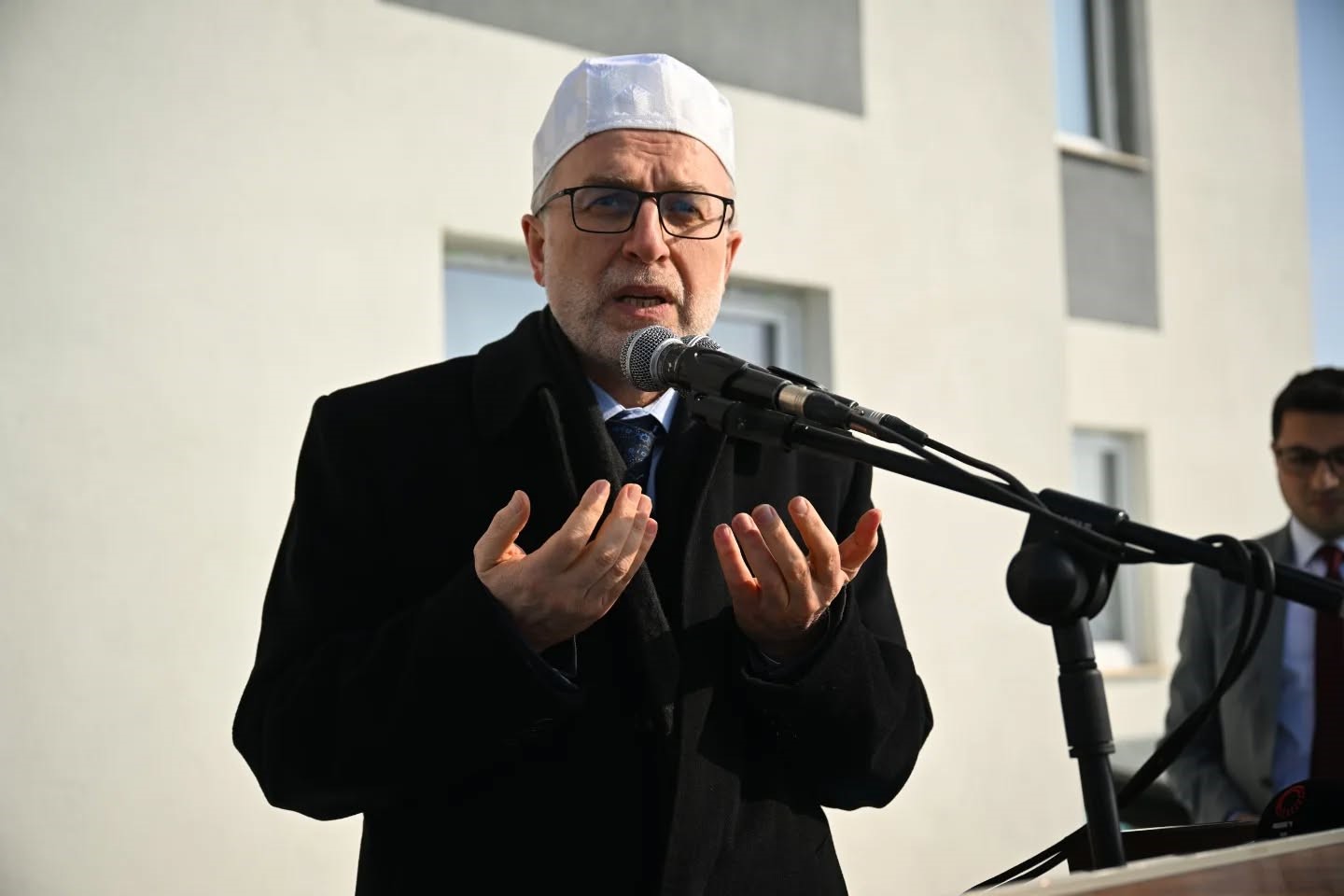 Karayazı ve Kara&ccedil;oban&rsquo;da toplu a&ccedil;ılış t&ouml;reni
