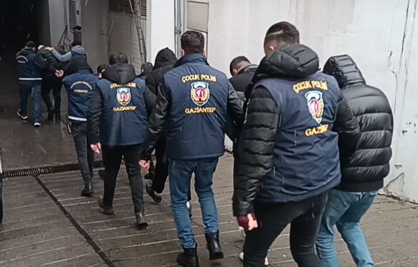 Gaziantep’te 17 yaşındaki genç sosyal medyadaki tartışma sonrası öldürülmüş