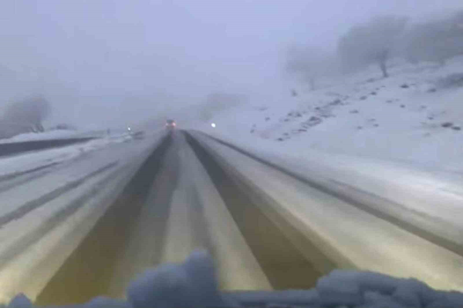 Araban’a kar yağışı çiftçilerin yüzünü güldürdü