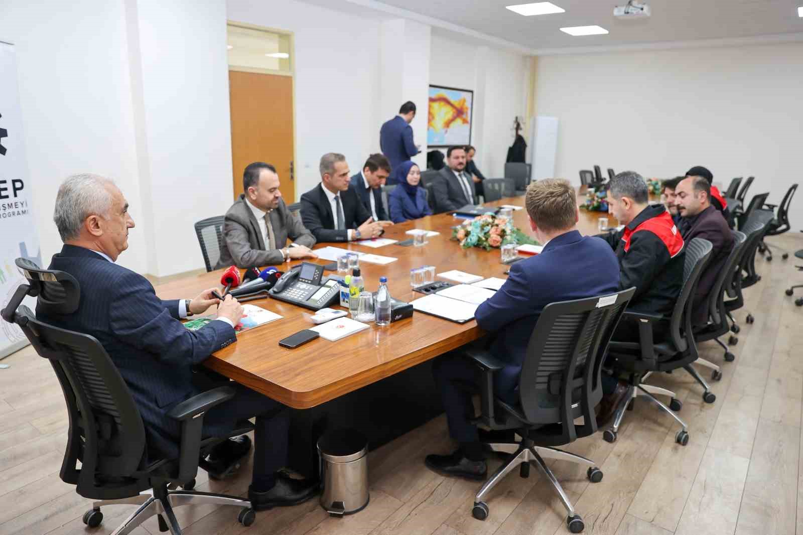 Muş’ta 9 köyde 20 çiftçiye 2 bin kaz dağıtılacak