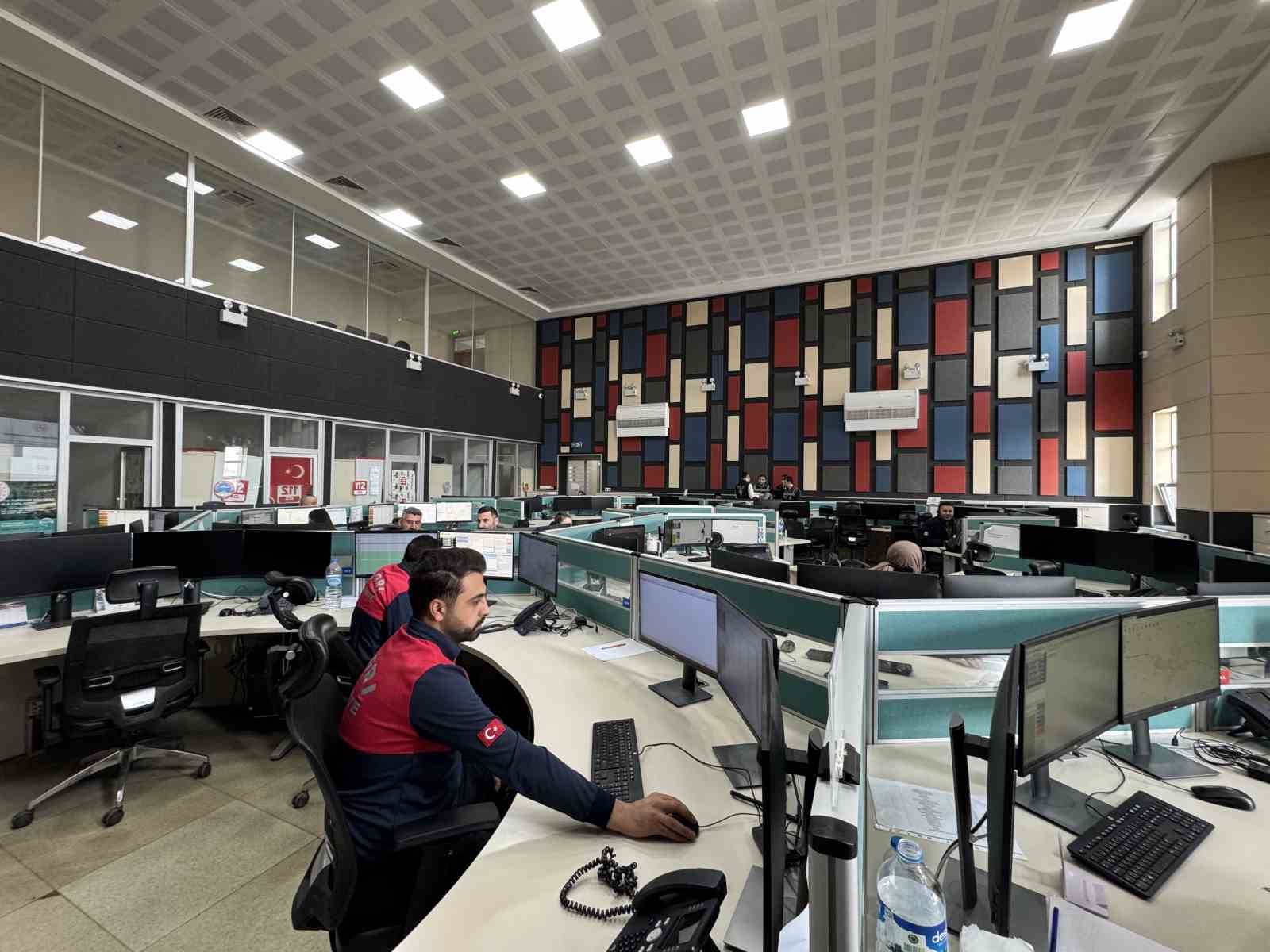 Ağrı 112 Acil Çağrı Merkezi 2024’te 141 bin vakaya yardım sağladı
