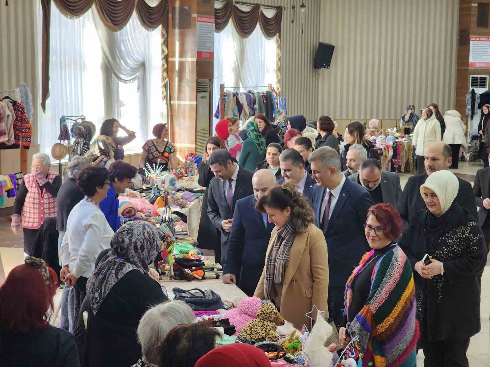G&ouml;lc&uuml;k&rsquo;te &ouml;rg&uuml; festivali
