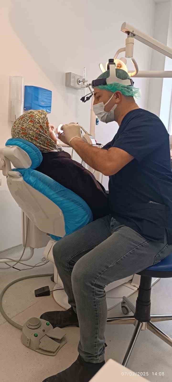 Boz&uuml;y&uuml;k Toplum ve Ruh Sağlığı Merkezi danışanlarının diş taraması yapıldı
