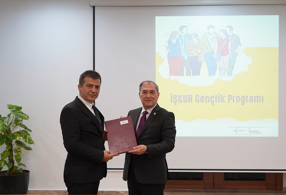 AT&Uuml;&rsquo;l&uuml; &ouml;ğrencilere istihdam desteği
