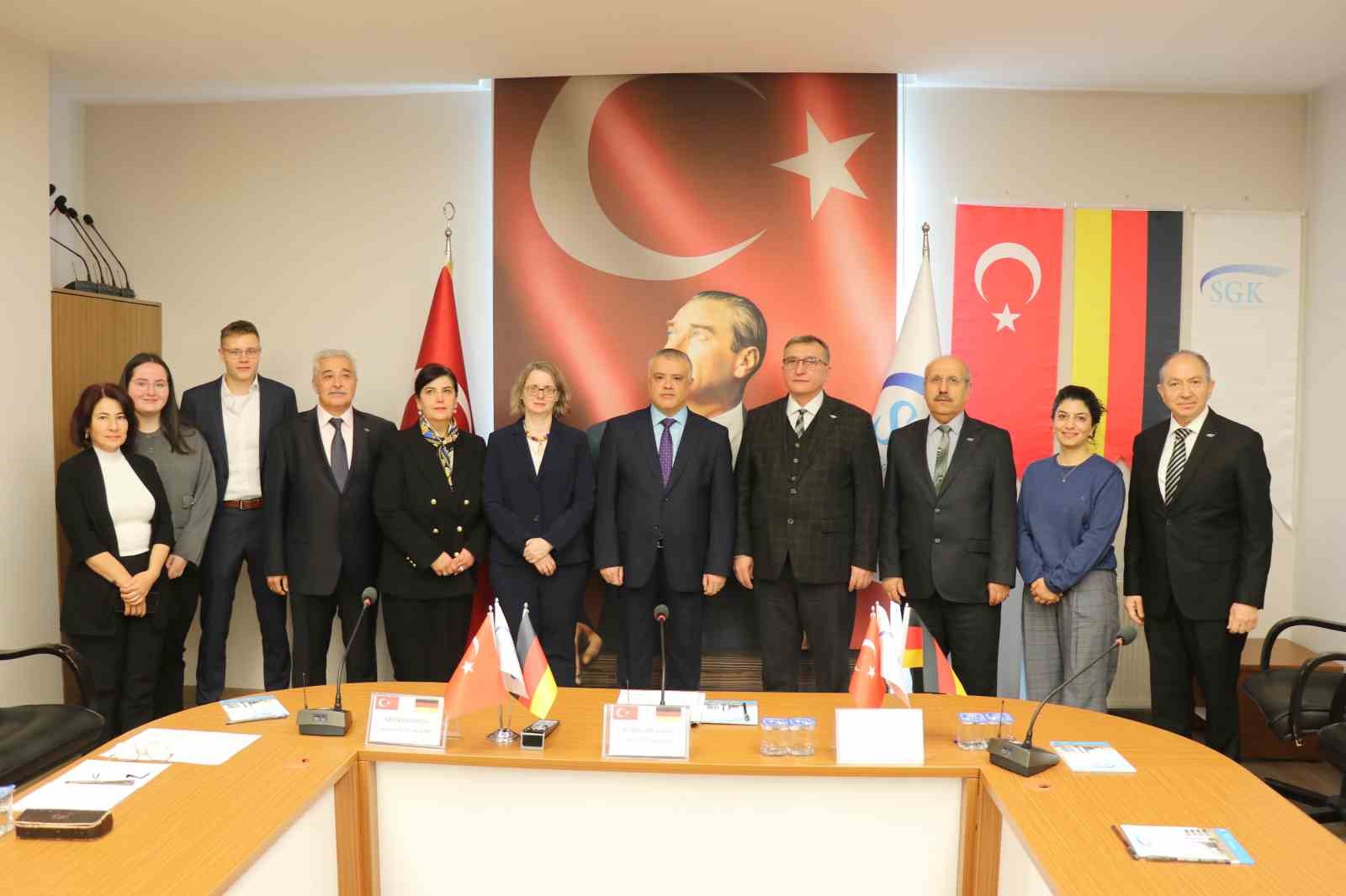 Denizli’de Türkiye - Almanya Danışma Günleri başladı